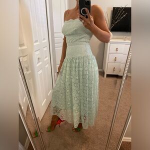 Gianni Bini size 2 in perfect condition.